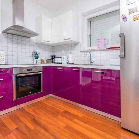 Apartment Belle Vue Primošten Værelse billede